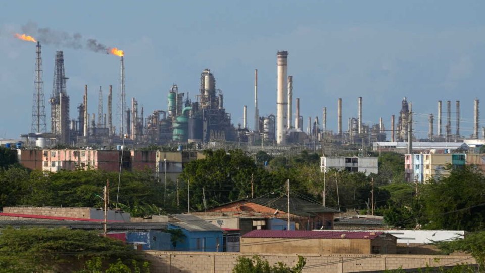 venezuela petrol anlaşmasını - Trump'ın Venezuela petrol anlaşmasını duyurmasından günler sonra Beyaz Saray bazı detayları doldurdu
