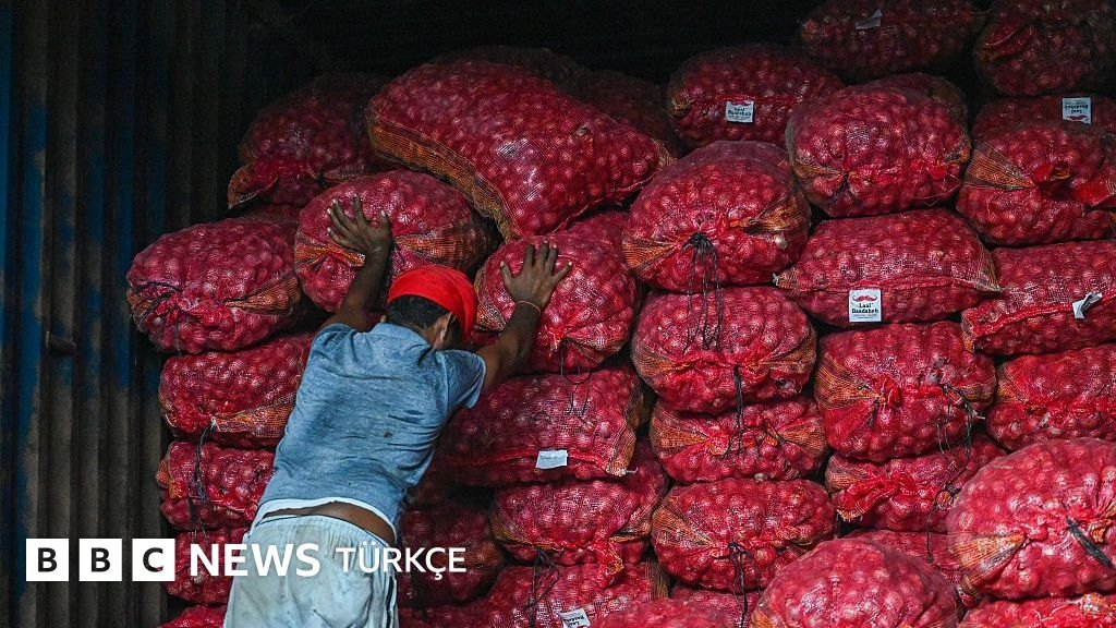 'Siyasi açıdan hassas ürün': Hindistan'da soğan ekspres treni nasıl ortaya çıktı?
