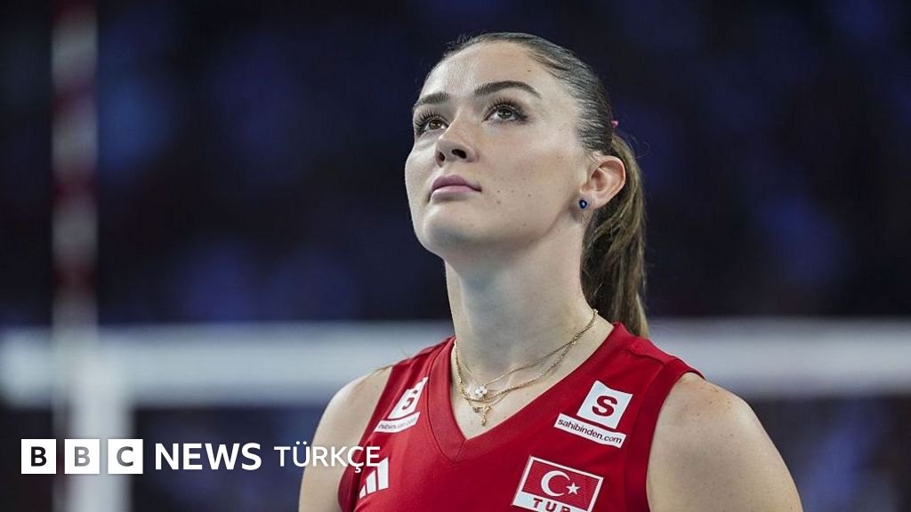 Türkiye, Avrupa Voleybol Şampiyonası'nda Azerbaycan'ı eleyerek çeyrek finale çıktı