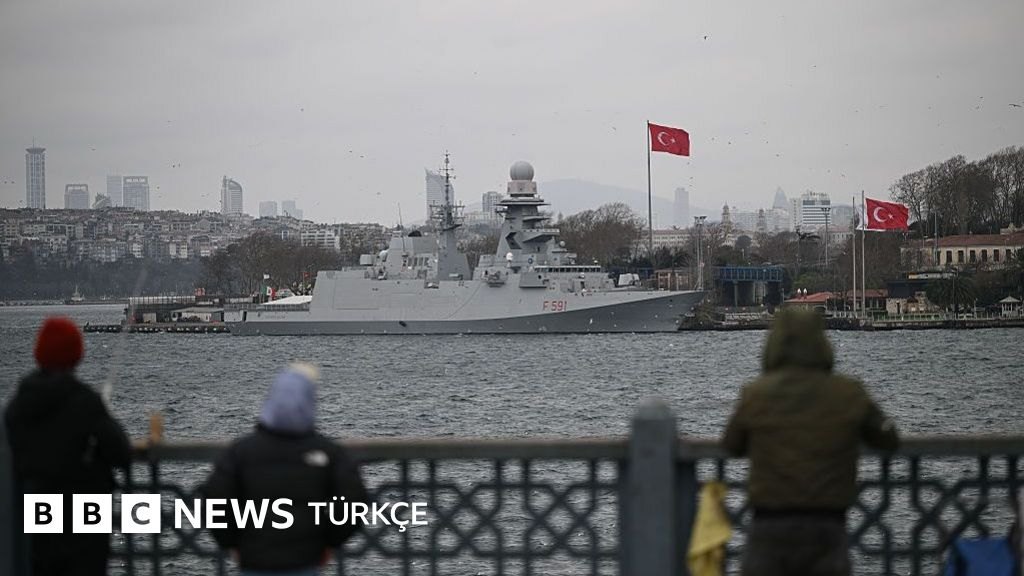 Yunanistan İtalya'dan yüz milyonlarca euroluk savaş gemileri alıyor